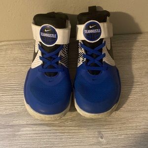 Kids Nike shoes size 2
